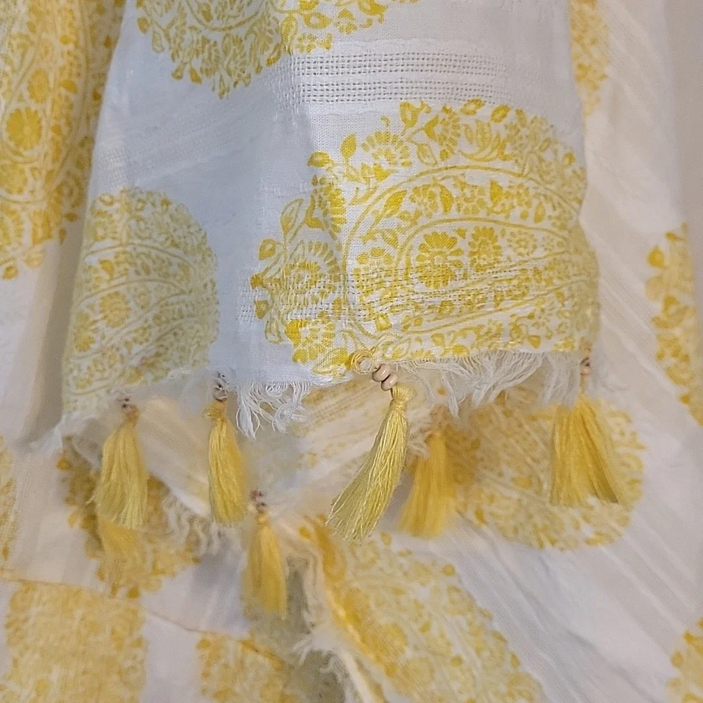 Vince Camuto Tasseled Wrap - Picture 5 of 7
